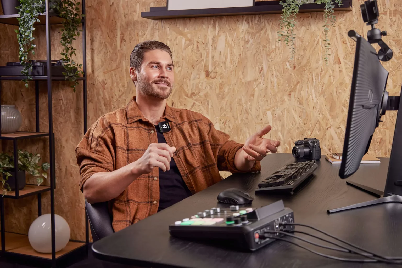 Connect All Your Mics – XLR, Headsets and Wireless